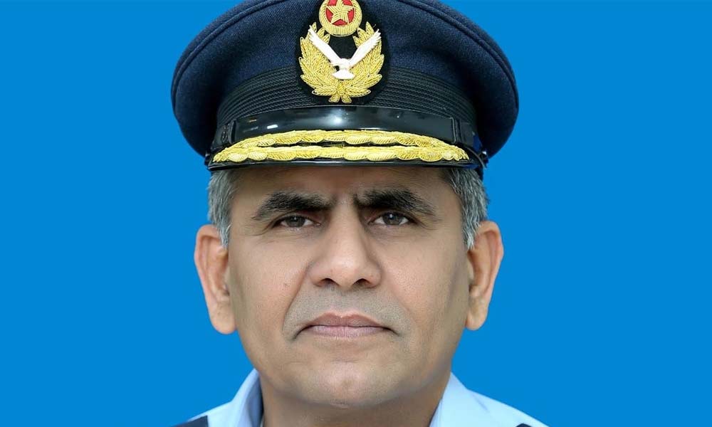PIA flight crashes in Karachi-NewsORB360